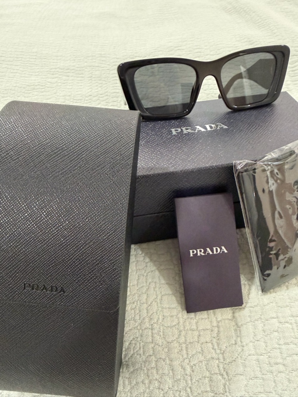 Prada Symbole Butterfly Women's Sunglasses - New in Box - Picture 5 of 9